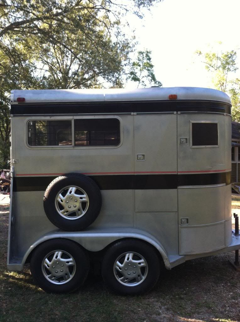 Horse Trailer Restoration I spray painted it!!! Chronicle Forums