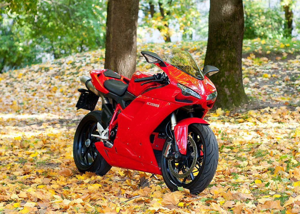 http://i1287.photobucket.com/albums/a625/mspidi/Ducati%201098/DSC_2573_zps4cogoxzx.jpg