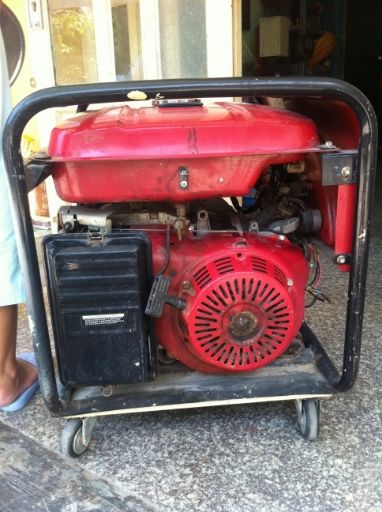 Thanh lý máy phát điện Nhật sh8000ex (có đề) - hình thật - 1