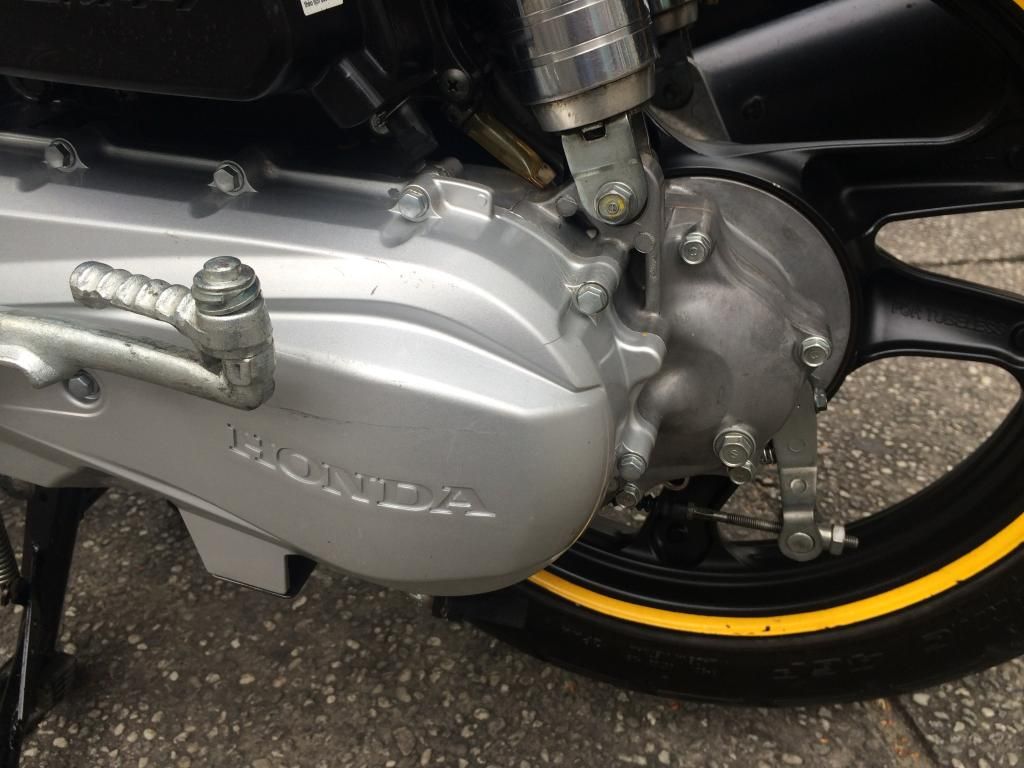 AIR BLADE  đầu bự đk 6/2011 màu đưn bạc - 2