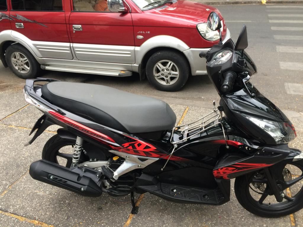 Air blade thailan đk 2011 màu đen mờ - 1