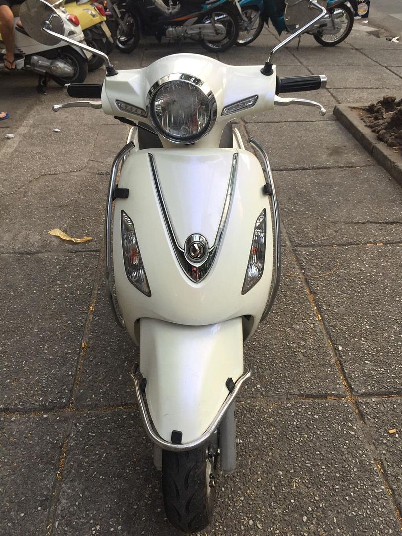 Alizabeth trắng camay đk 208