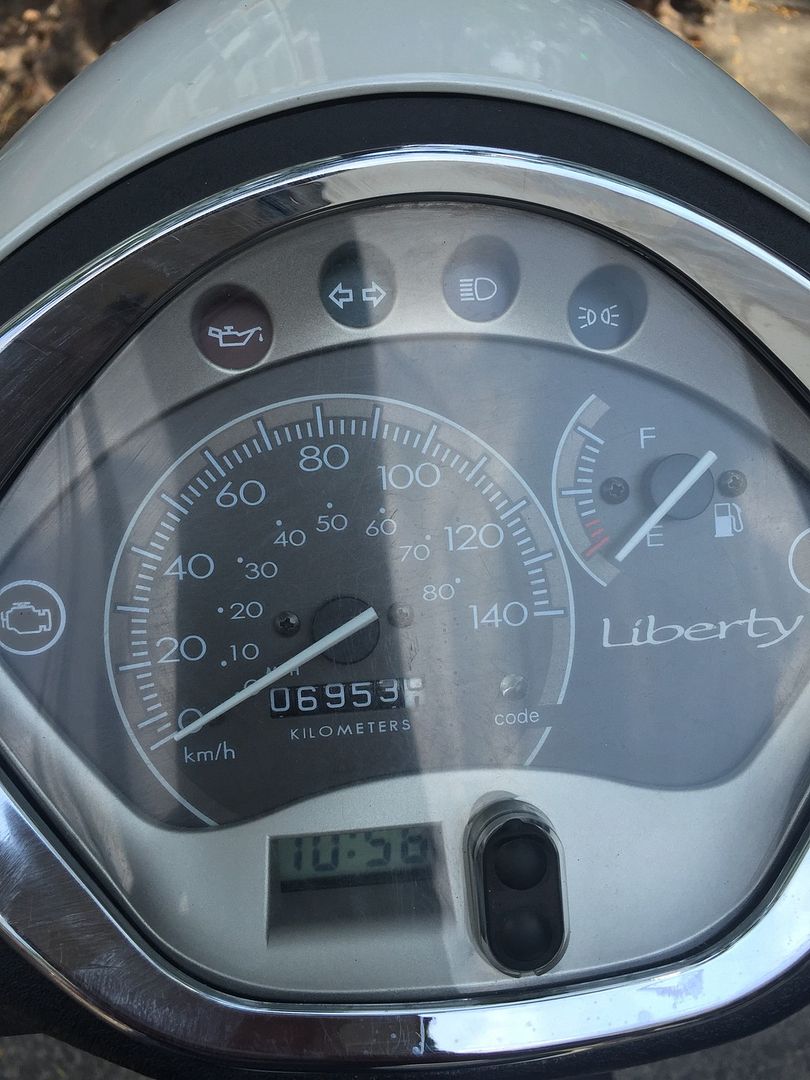 Liberty 2012 màu trắng xe keng - 3