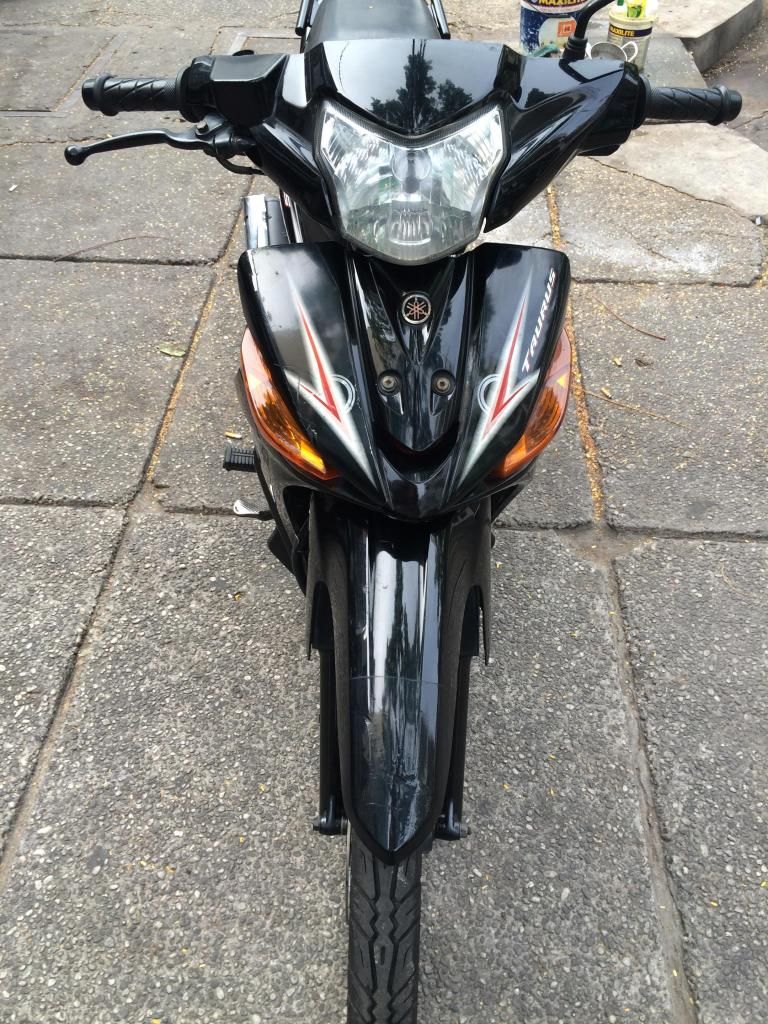 Taurus màu đen xe đẹp giá tốt