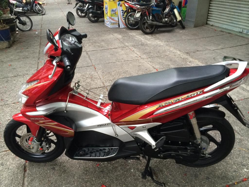 AIR BLADE FI 2010 đỏ bạc - 2