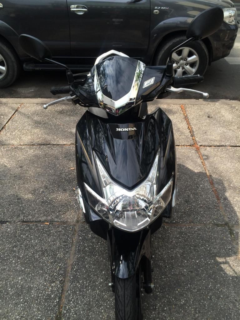 Bán xe AIR BLADE đầu nhỏ đk 2011