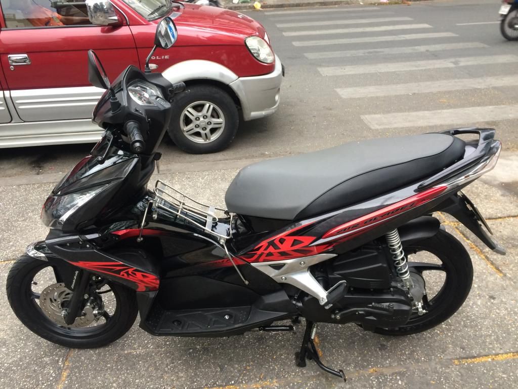 Air blade thailan đk 2011 màu đen mờ - 2