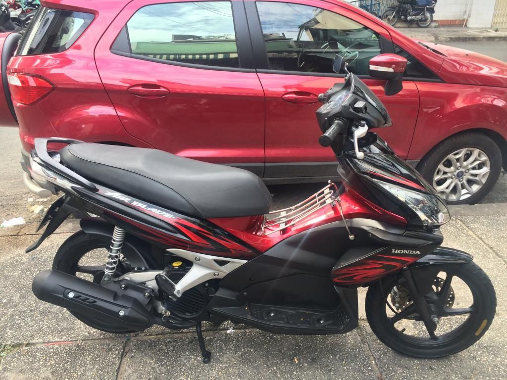 AIR BLADE thailan mày đỏ đen xe keng - 2