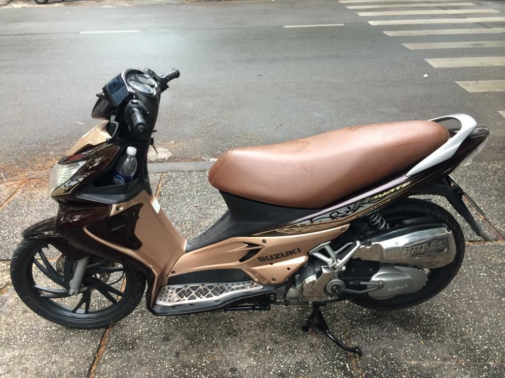 HAYATE. Màu number one 2010 xe như mới - 3