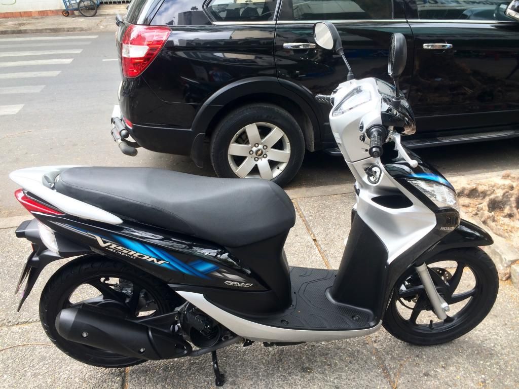 Vision màu đen xe đi 5000km mới 99% - 1