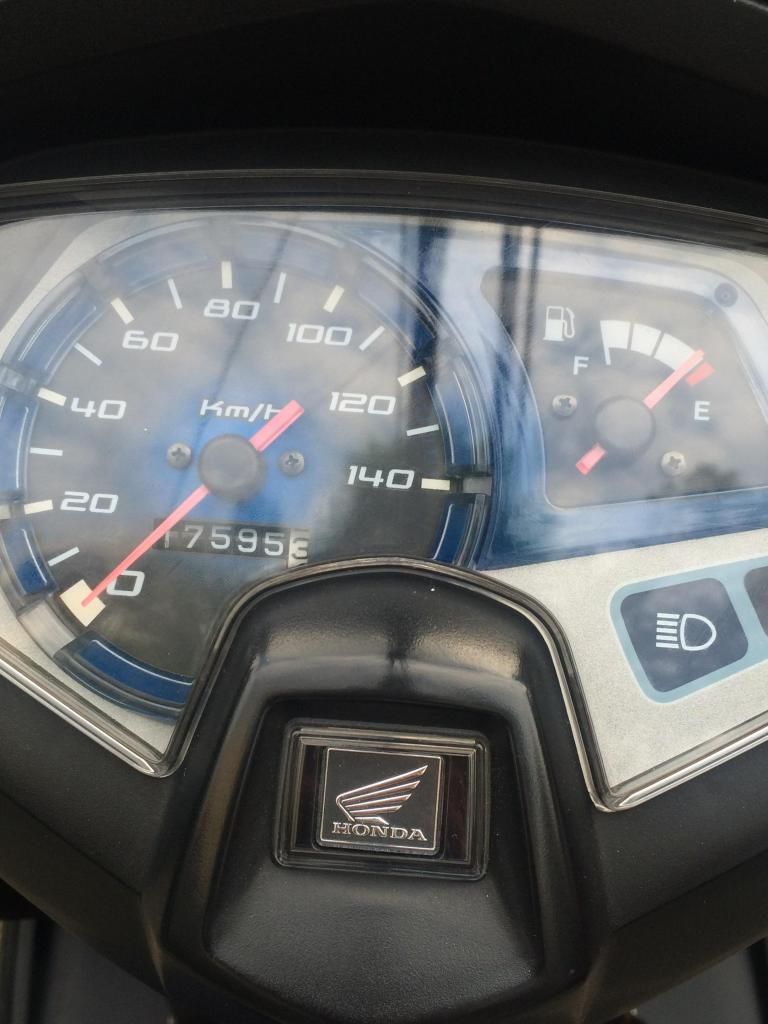 AIR BLADE thailan mày đỏ đen xe keng - 4