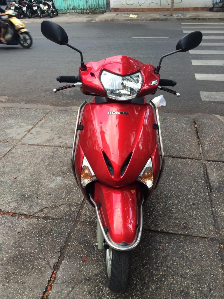 LEAD 110 màu đỏ cuối 2011