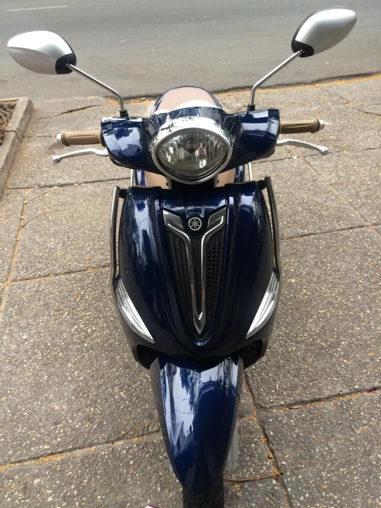 Nozza màu xanh đk 11/2011 xe như mới