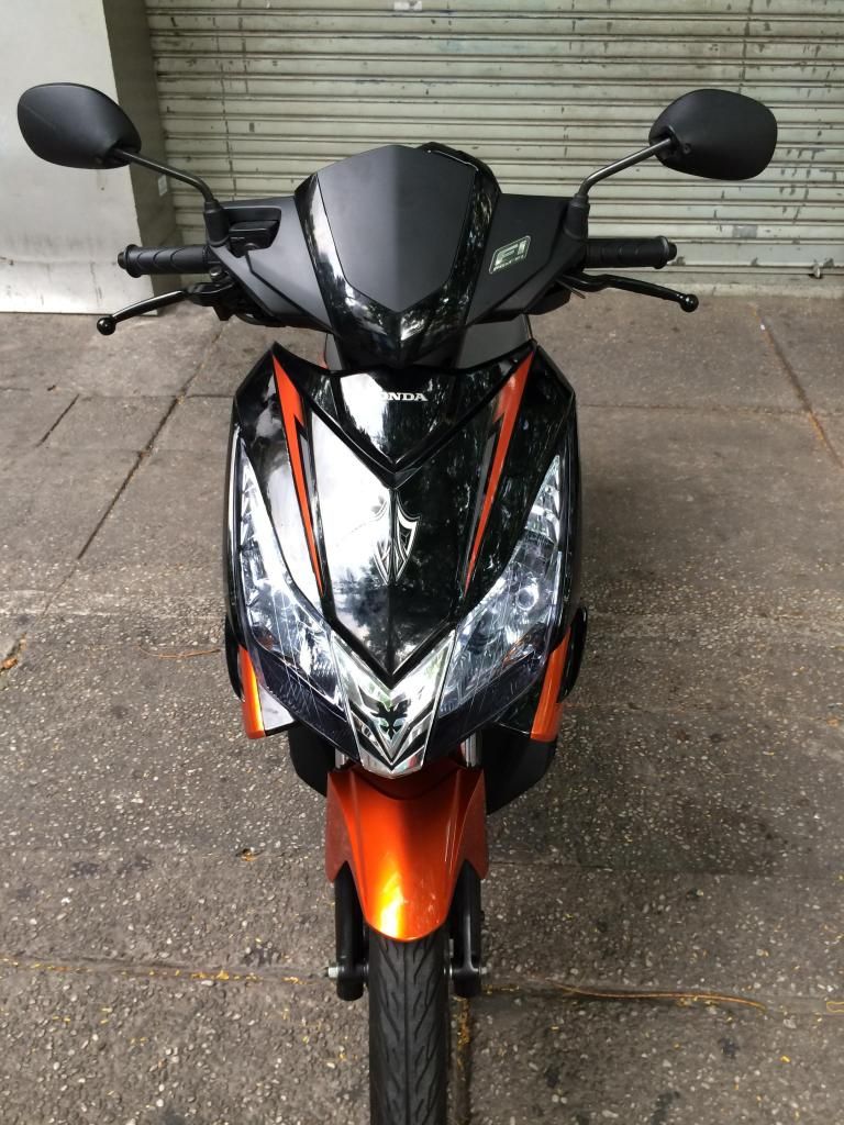 Ari blade thailan cam đen 209 xe cọp