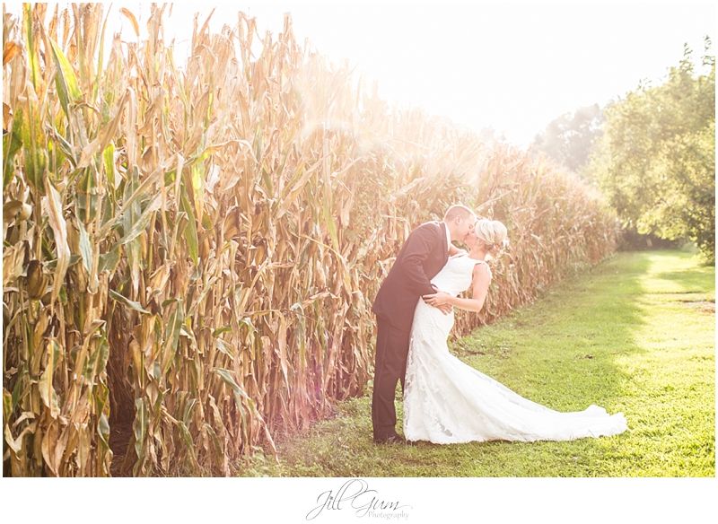  photo PurpleandBlackfallSpringfieldWedding_0093_zps04bbf301.jpg
