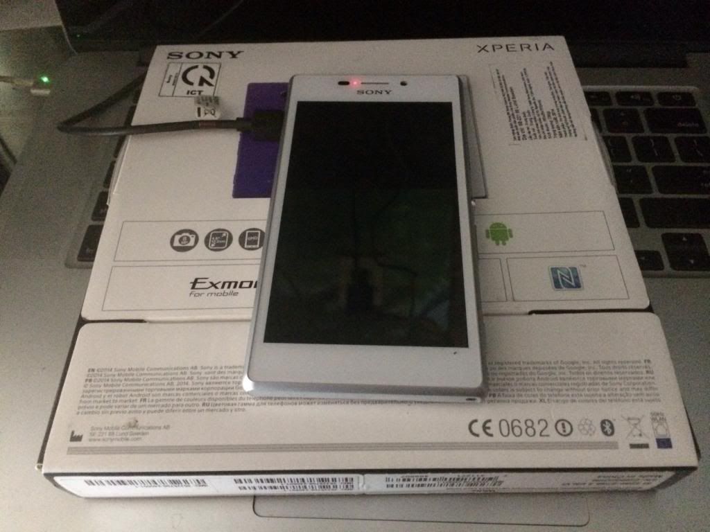 Sony Xperia M2 trắng likenew - 1
