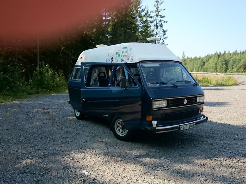 http://i1287.photobucket.com/albums/a632/oskarwennermark/vw%20t3-87/DSC_0206_zpscwdaws57.jpg