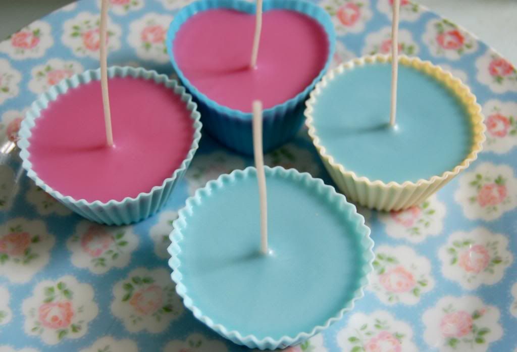 How to Make Cupcake Candles Vintage Frills