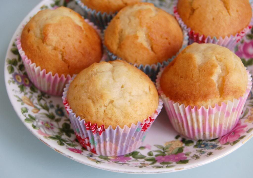 Zesty Lemon Muffin Recipe - Vintage Frills